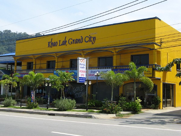 Khao Lak Grand City